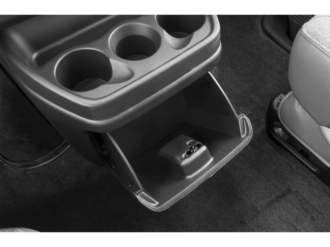 2015 Chevrolet Express 3500 Passenger LT Extended Van 3D