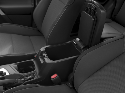 2016 Toyota RAV4 XLE Sport Utility 4D