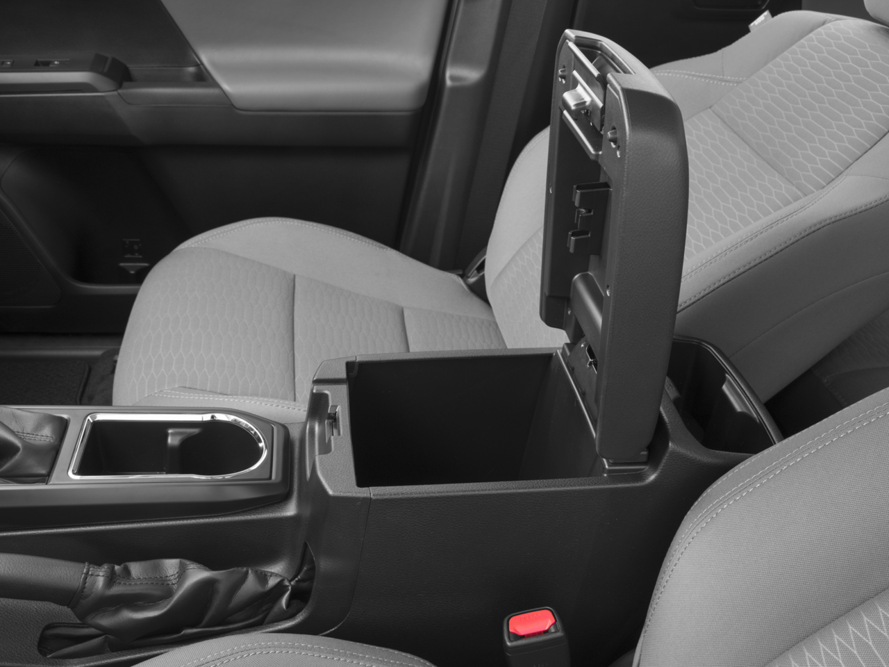2016 Toyota Tacoma Double Cab SR Pickup 4D 5 ft