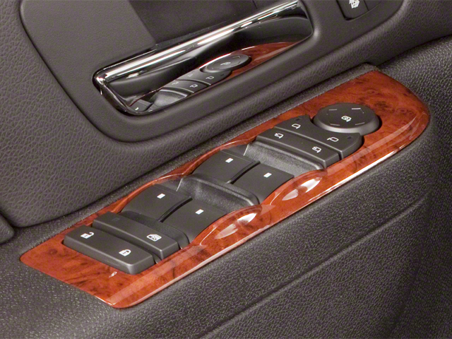 2012 Chevrolet Suburban 1500 LT Sport Utility 4D