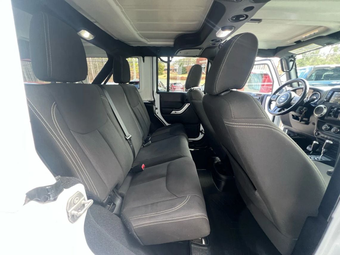 2016 Jeep Wrangler Unlimited Sahara Sport Utility 4D