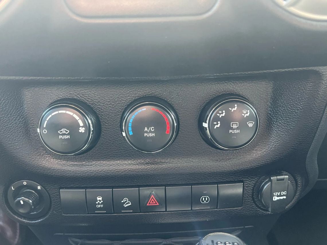 2016 Jeep Wrangler Unlimited Sahara Sport Utility 4D