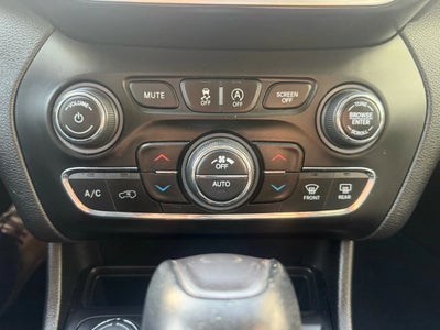 2019 Jeep Cherokee Limited Sport Utility 4D