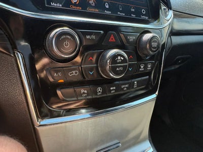 2021 Jeep Grand Cherokee Laredo X Sport Utility 4D