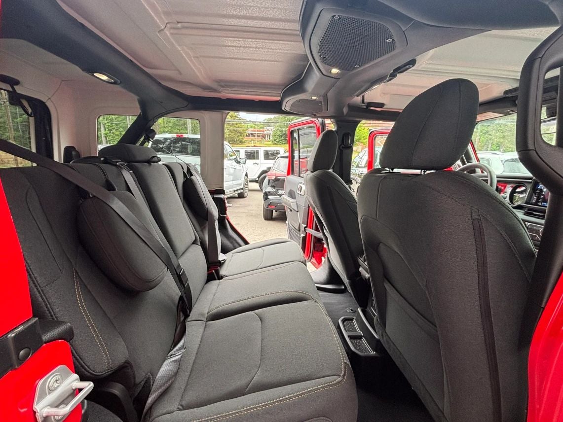 2025 Jeep Wrangler 4xe Sahara 4xe Sport Utility 4D