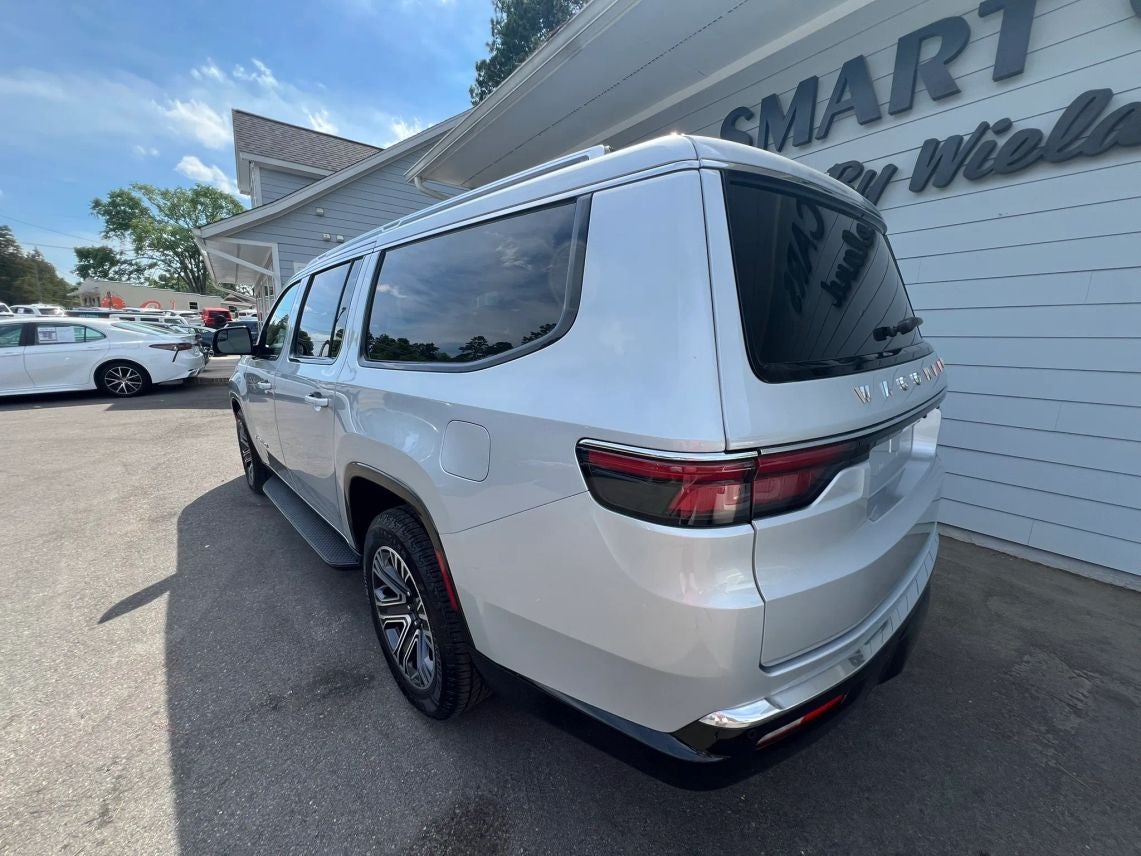 2024 Jeep Wagoneer L Series II Sport Utility 4D