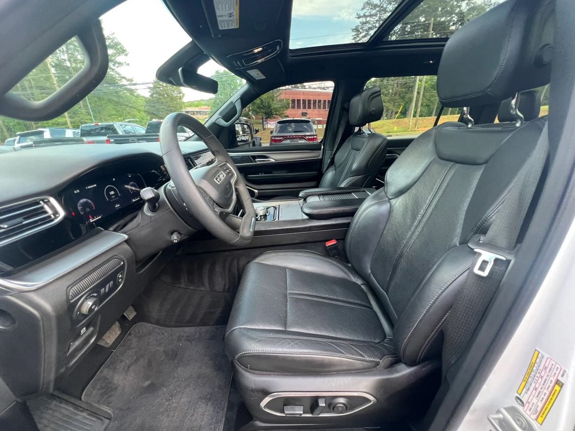 2023 Jeep Wagoneer Series II Carbide Sport Utility 4D