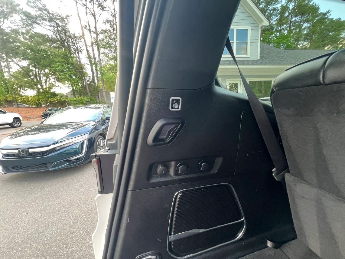 2023 Jeep Wagoneer Series II Carbide Sport Utility 4D