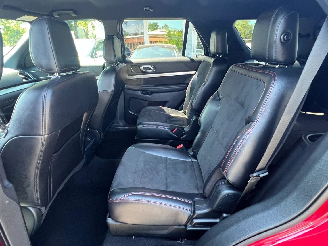 2019 Ford Explorer XLT Sport Utility 4D