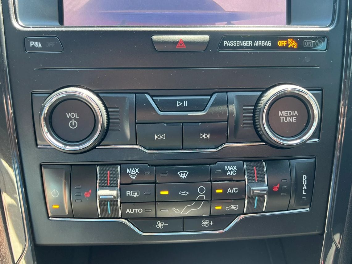 2019 Ford Explorer XLT Sport Utility 4D