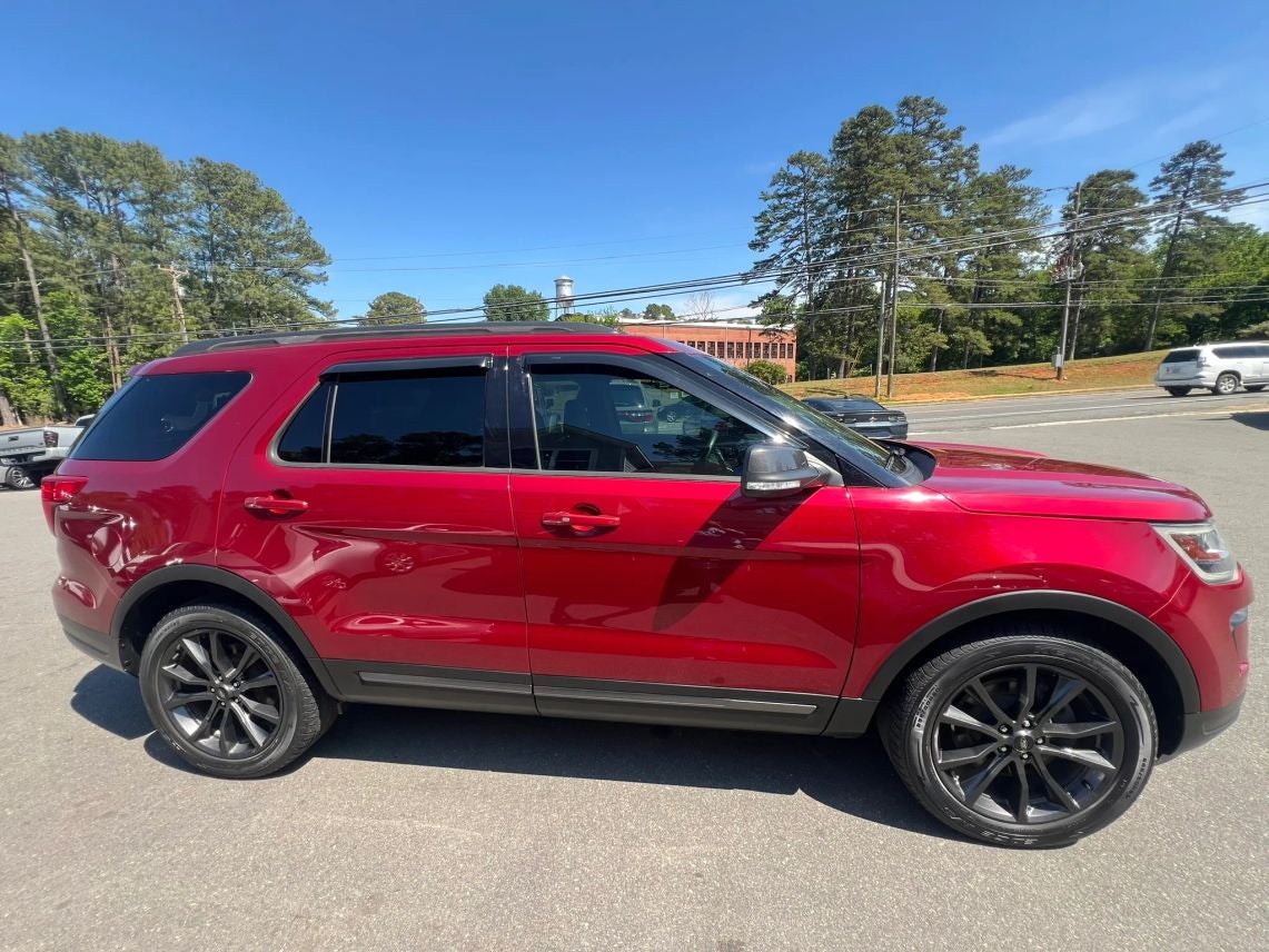 2019 Ford Explorer XLT Sport Utility 4D