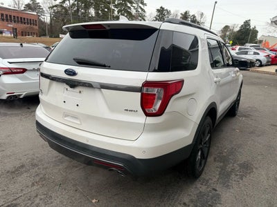 2017 Ford Explorer XLT Sport Utility 4D