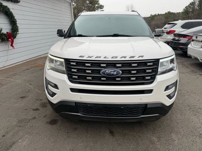2017 Ford Explorer XLT Sport Utility 4D