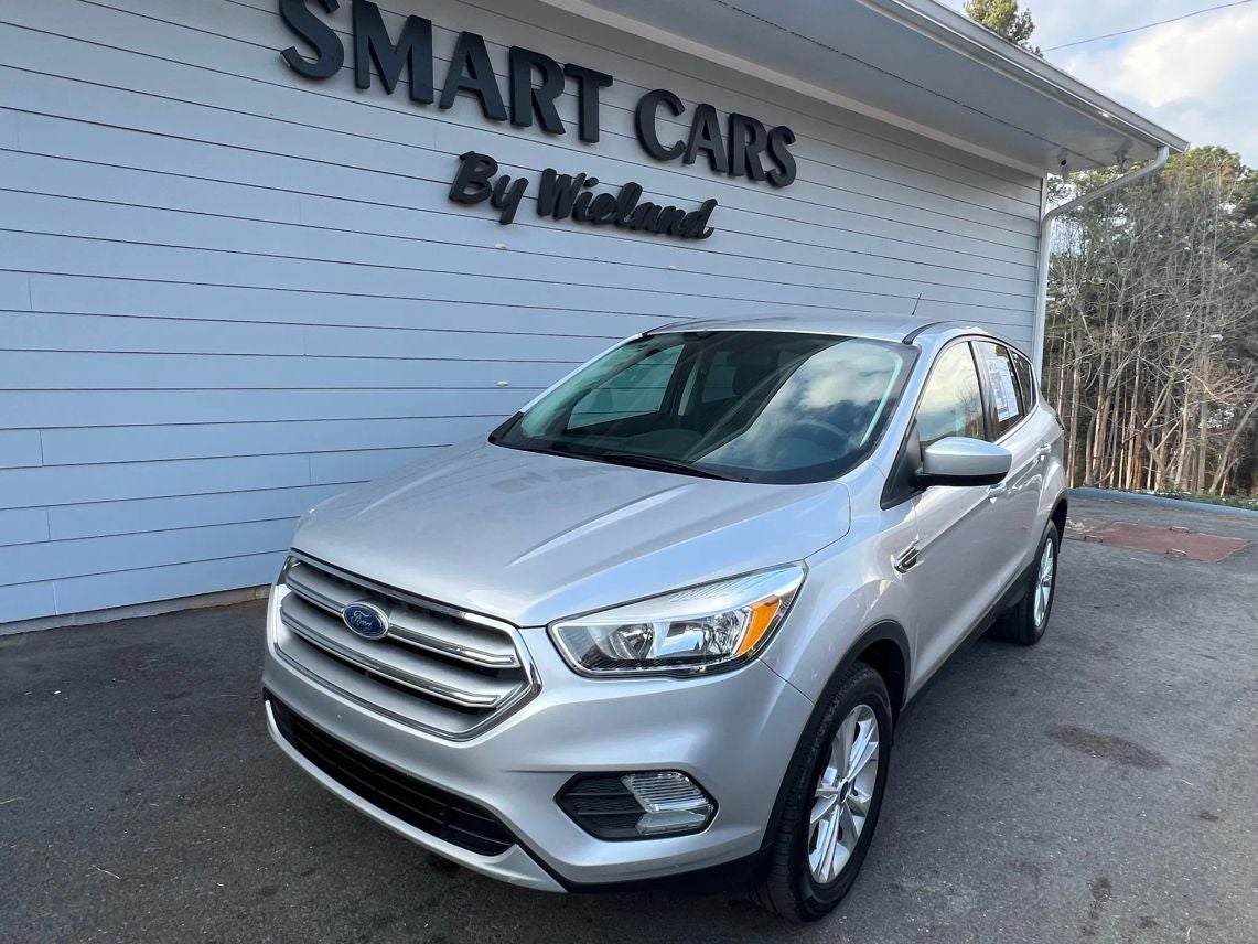 2017 Ford Escape SE Sport Utility 4D