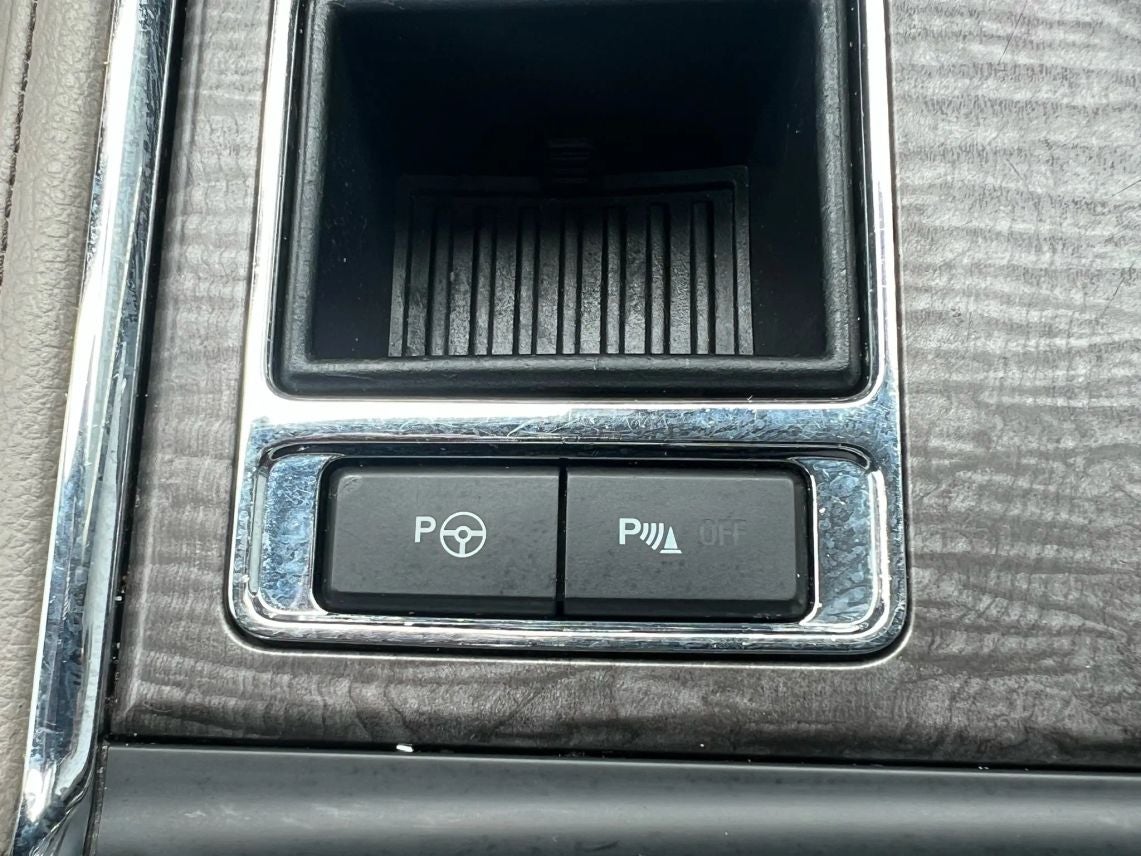 2018 Ford Expedition Limited Sport Utility 4D