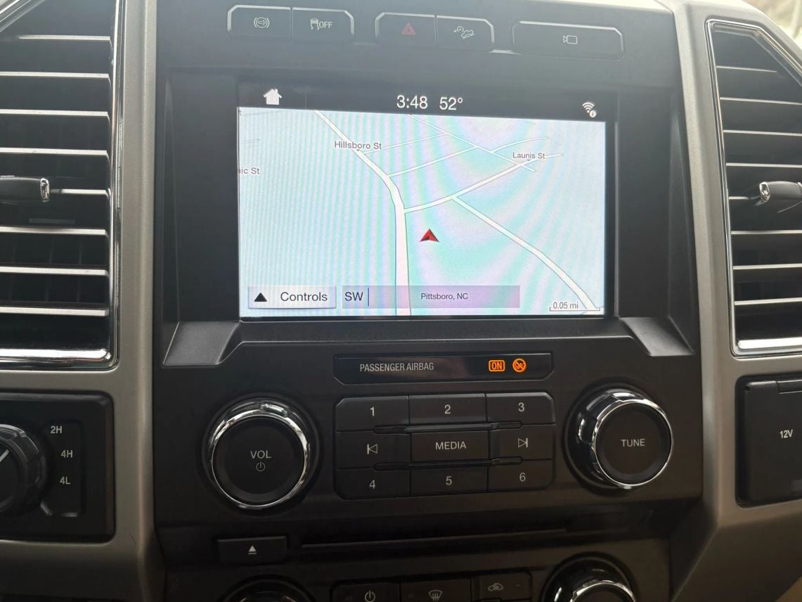 2017 Ford F350 Super Duty Crew Cab Lariat Pickup 4D 8 ft