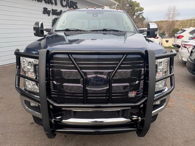 2017 Ford F350 Super Duty Crew Cab Lariat Pickup 4D 8 ft