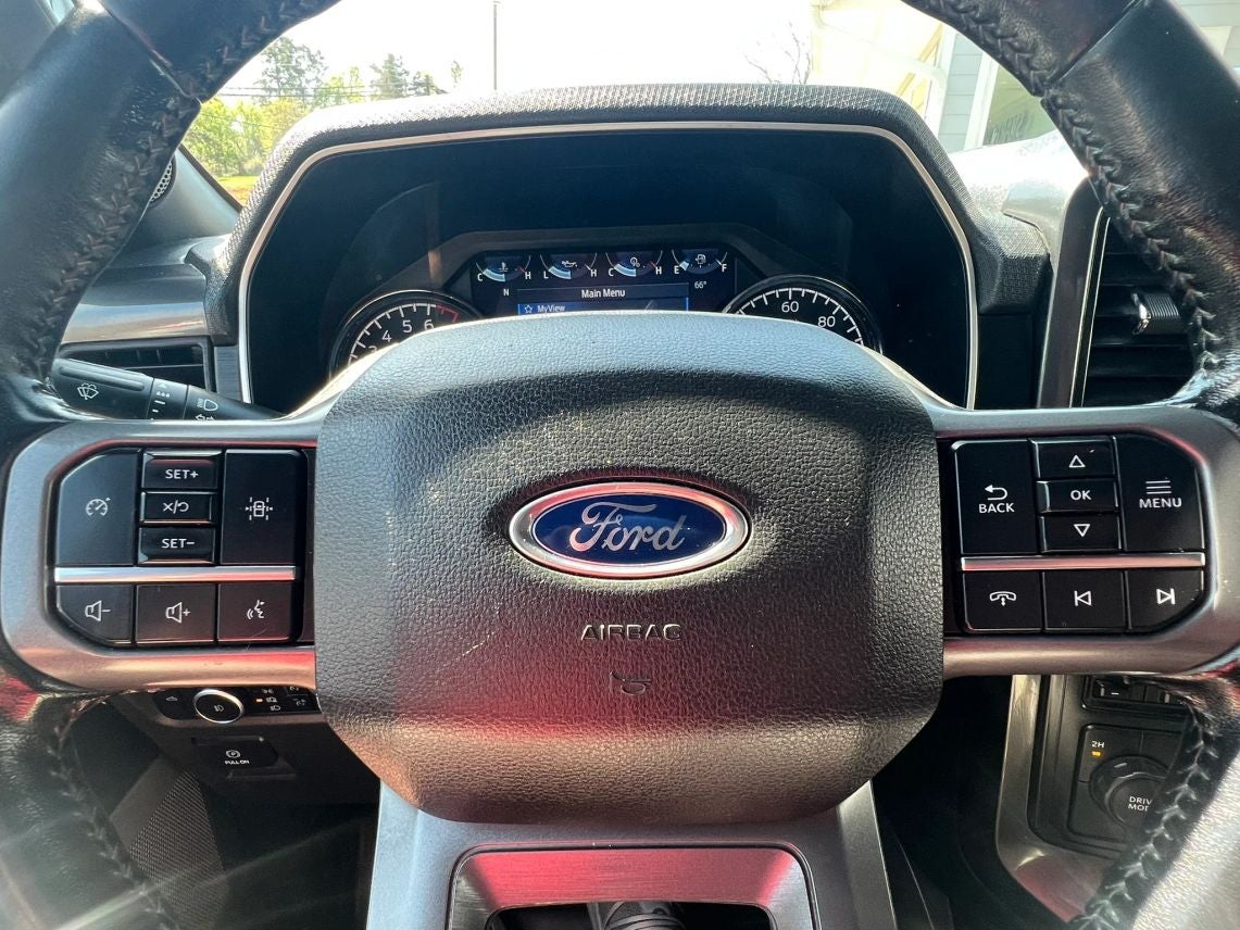 2022 Ford F150 SuperCrew Cab XLT Pickup 4D 5 1/2 ft