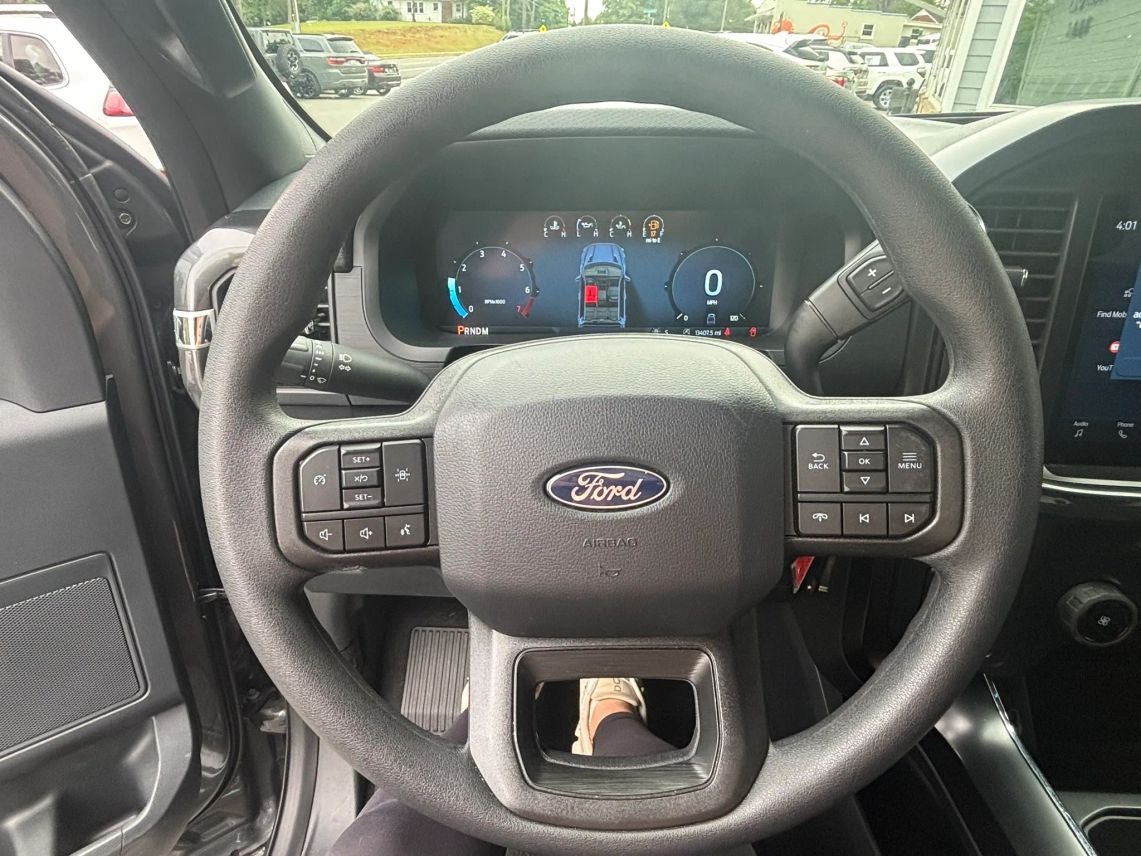 2025 Ford F150 SuperCrew Cab STX Pickup 4D 5 1/2 ft