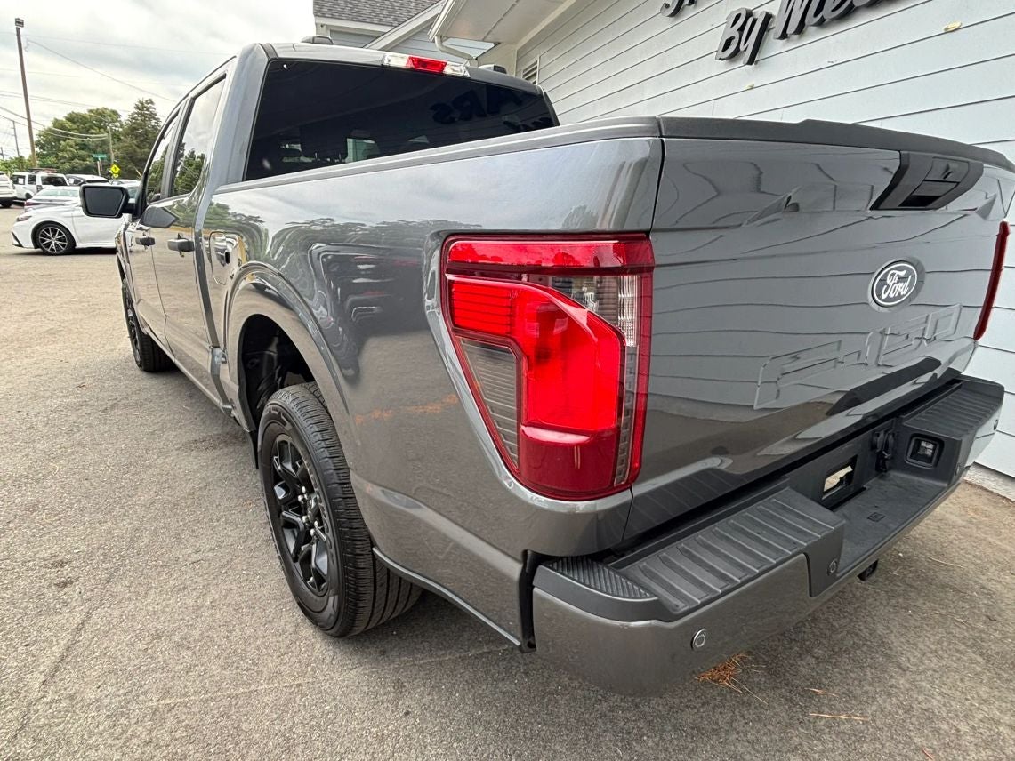 2025 Ford F150 SuperCrew Cab STX Pickup 4D 5 1/2 ft