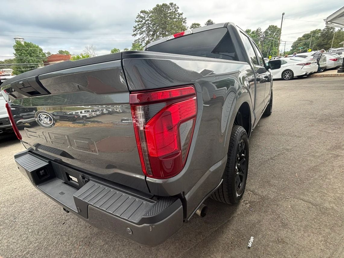 2025 Ford F150 SuperCrew Cab STX Pickup 4D 5 1/2 ft