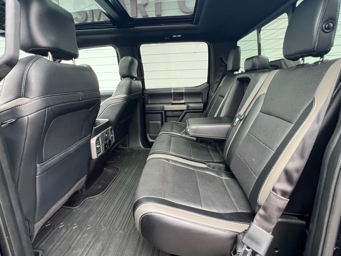 2017 Ford F150 SuperCrew Cab Raptor Pickup 4D 5 1/2 ft