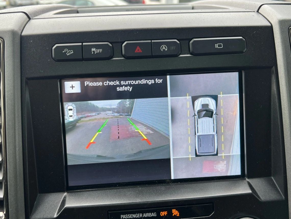 2017 Ford F150 SuperCrew Cab Raptor Pickup 4D 5 1/2 ft