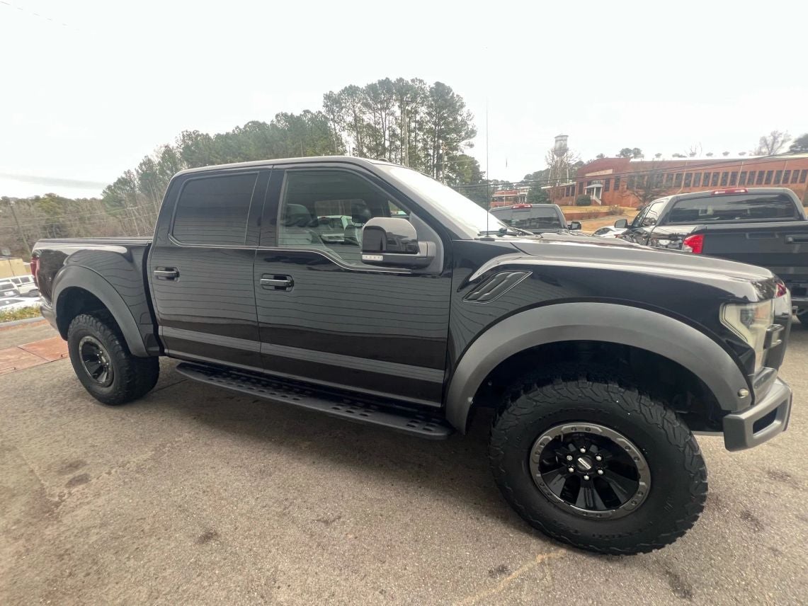 2017 Ford F150 SuperCrew Cab Raptor Pickup 4D 5 1/2 ft