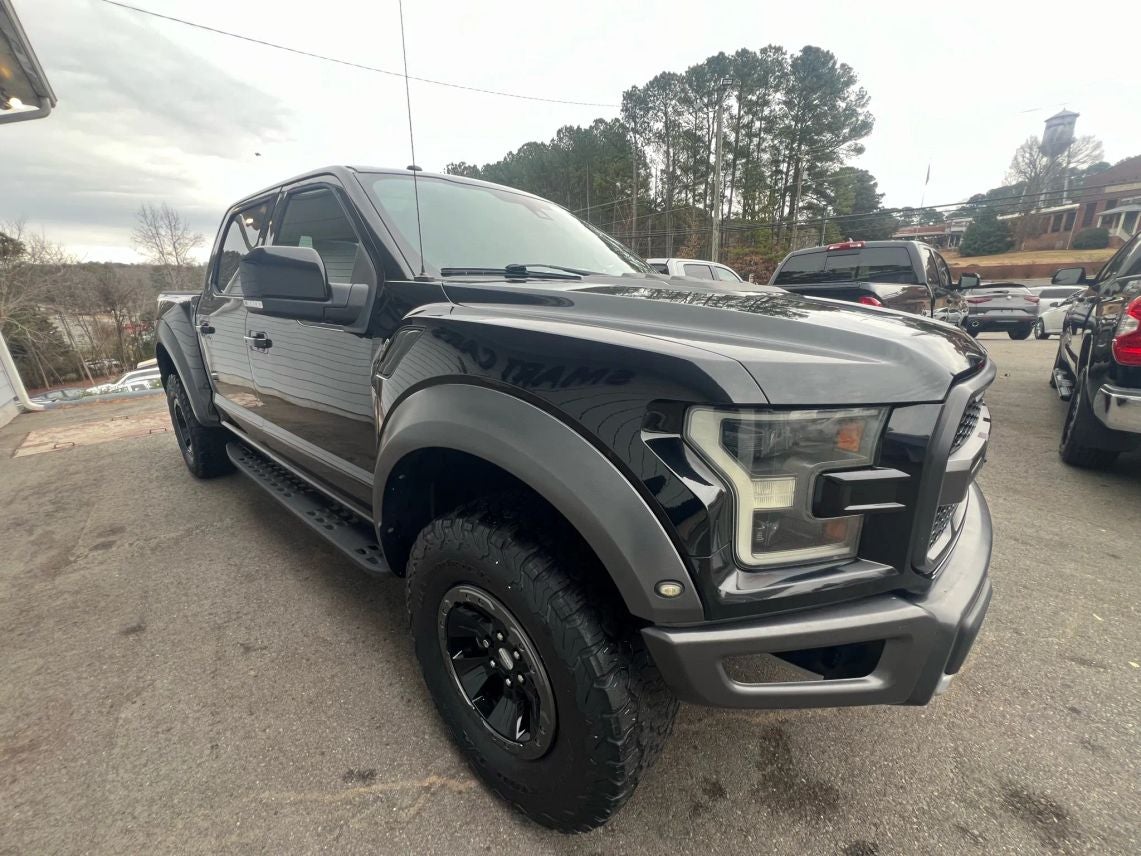 2017 Ford F150 SuperCrew Cab Raptor Pickup 4D 5 1/2 ft