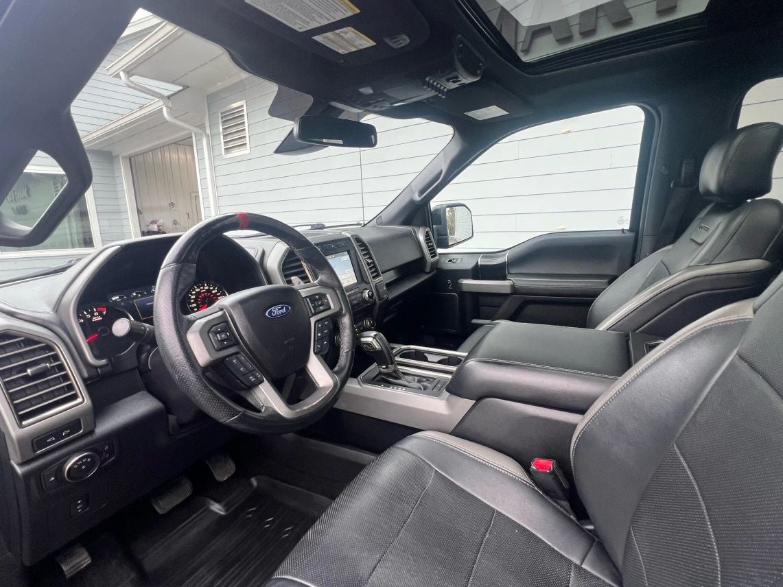 2017 Ford F150 SuperCrew Cab Raptor Pickup 4D 5 1/2 ft