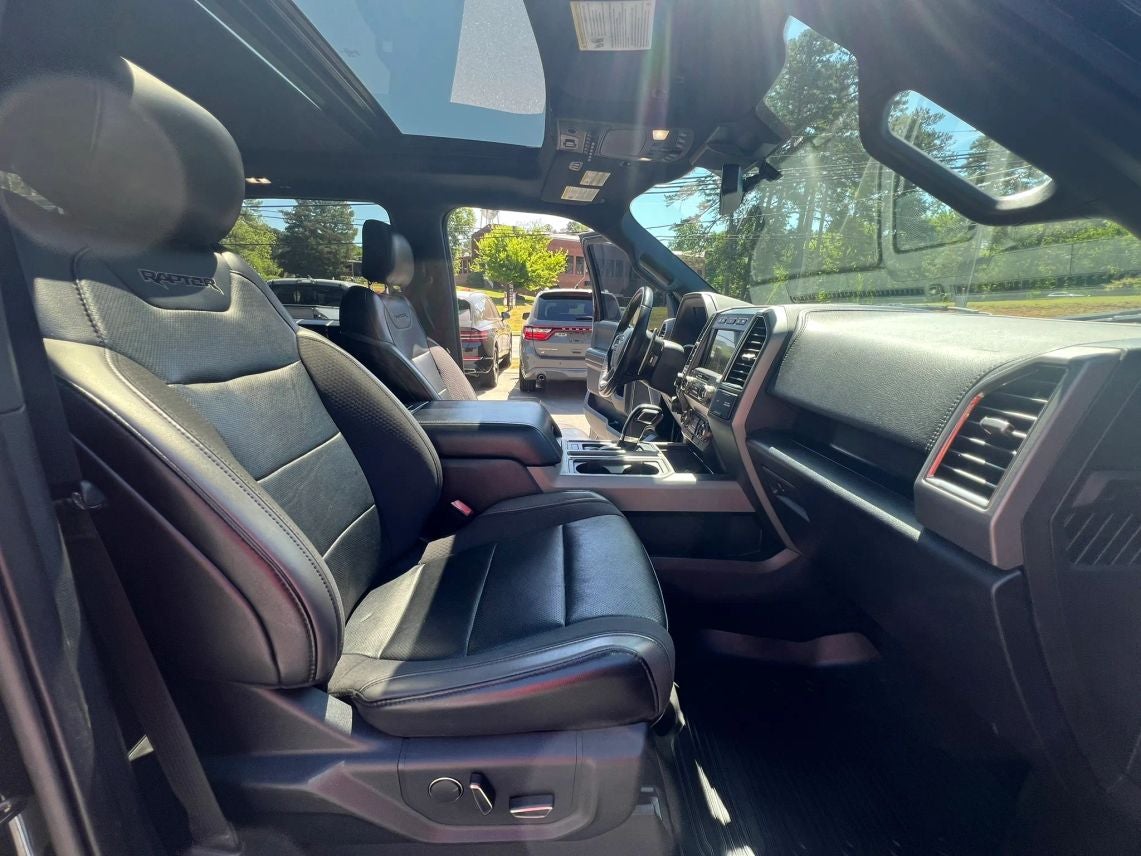2019 Ford F150 SuperCrew Cab Raptor Pickup 4D 5 1/2 ft