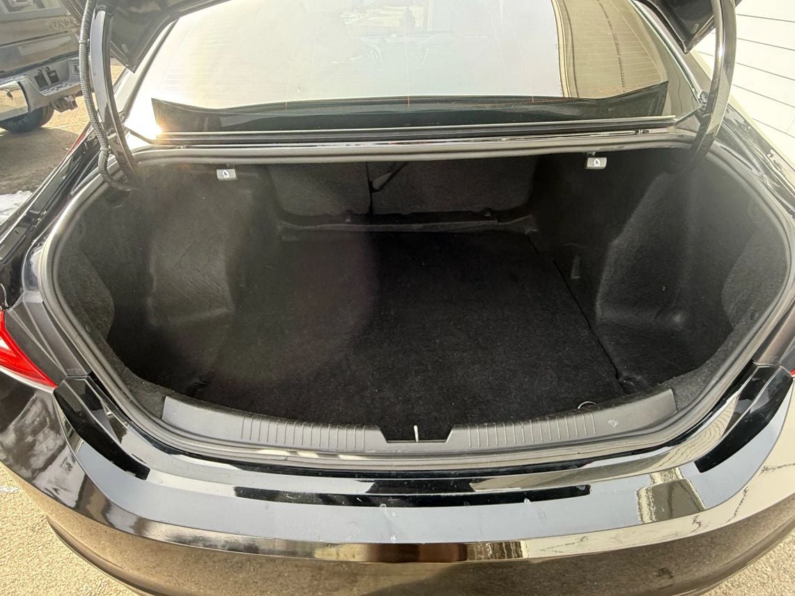 2023 Chevrolet Malibu 1LT Sedan 4D