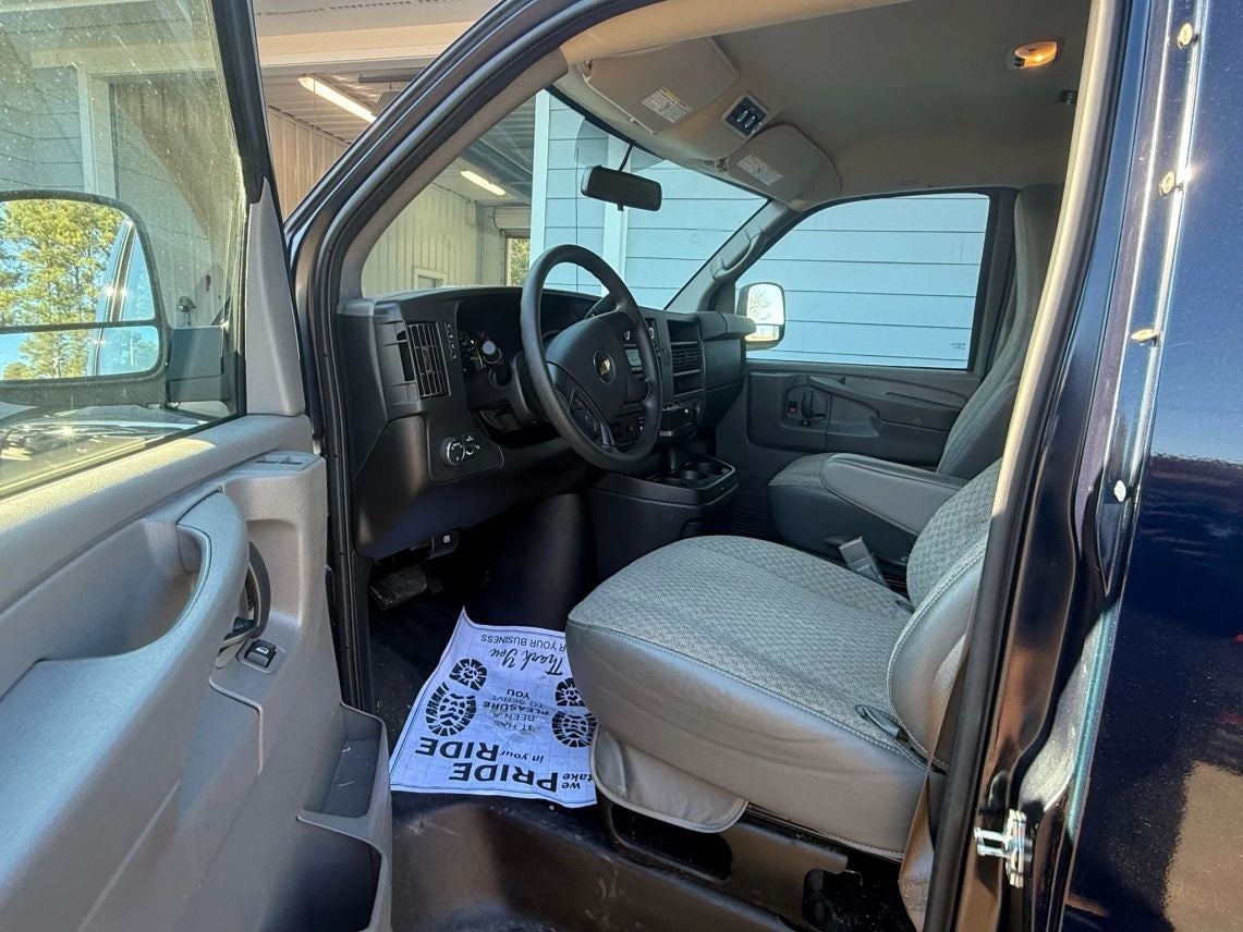 2015 Chevrolet Express 3500 Passenger LT Extended Van 3D