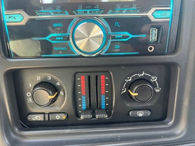 2006 Chevrolet Silverado 1500 Extended Cab LS Pickup 4D 6 1/2 ft