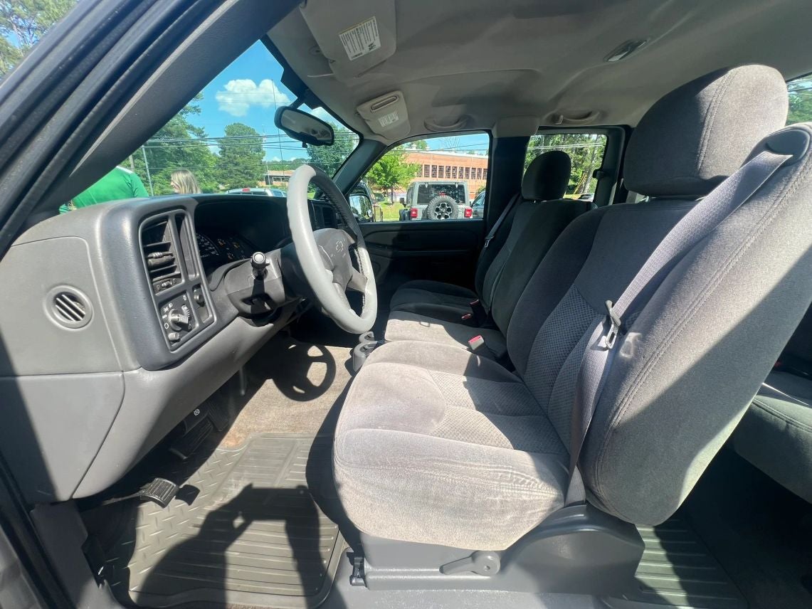 2006 Chevrolet Silverado 1500 Extended Cab LS Pickup 4D 6 1/2 ft
