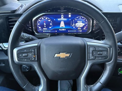 2023 Chevrolet Silverado 1500 Crew Cab LT Pickup 4D 5 3/4 ft