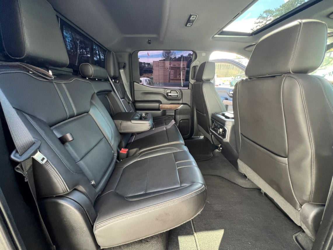 2019 Chevrolet Silverado 1500 Crew Cab High Country Pickup 4D 5 3/4 ft