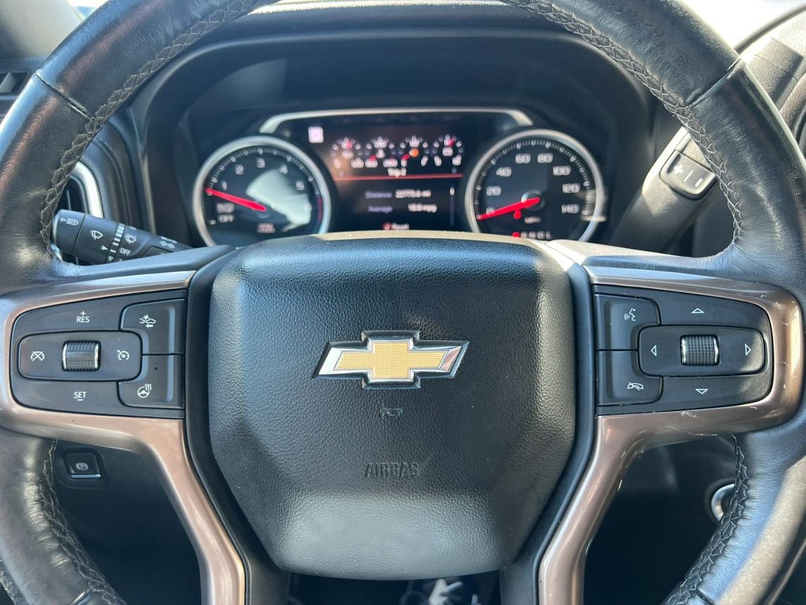 2019 Chevrolet Silverado 1500 Crew Cab High Country Pickup 4D 5 3/4 ft