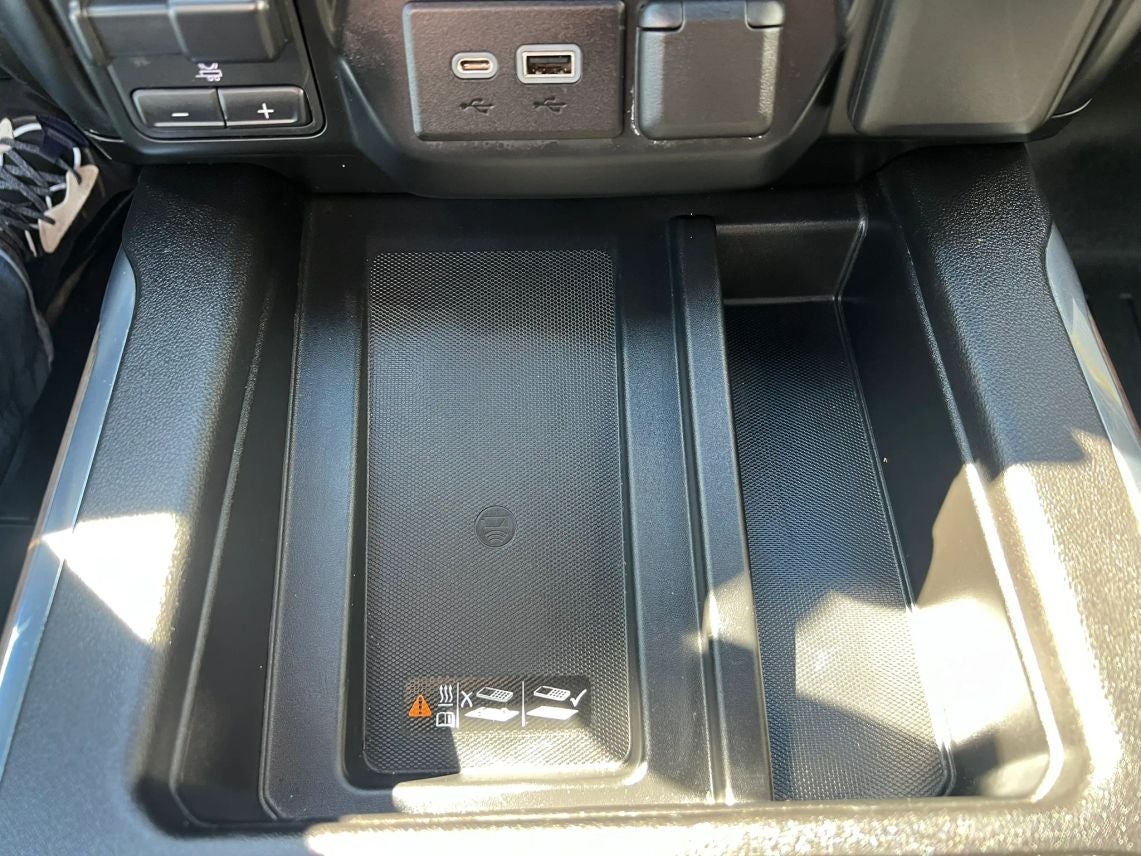 2019 Chevrolet Silverado 1500 Crew Cab High Country Pickup 4D 5 3/4 ft