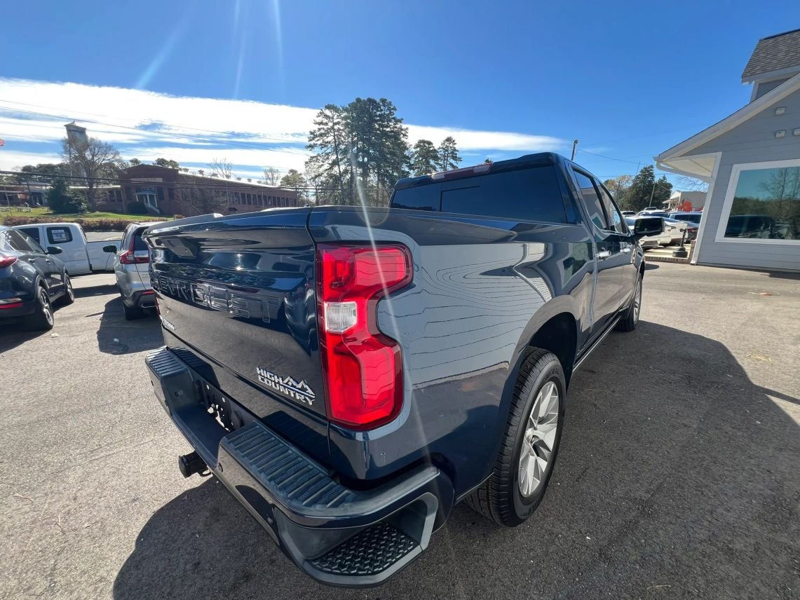 2019 Chevrolet Silverado 1500 Crew Cab High Country Pickup 4D 5 3/4 ft