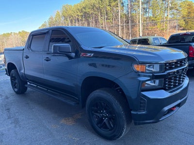2019 Chevrolet Silverado 1500 Crew Cab Custom Trail Boss Pickup 4D 5 3/4 ft
