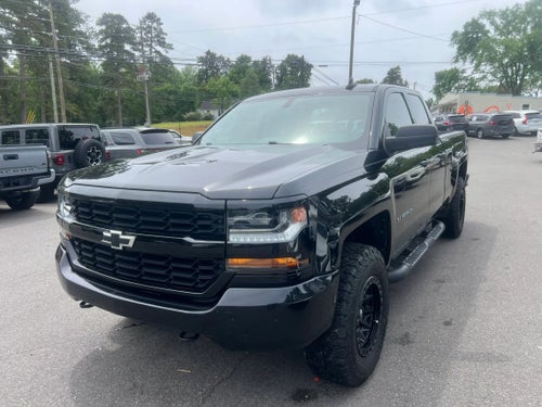 2018 Chevrolet Silverado 1500 Double Cab Custom Pickup 4D 6 1/2 ft