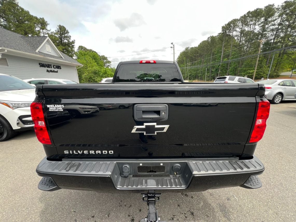 2018 Chevrolet Silverado 1500 Double Cab Custom Pickup 4D 6 1/2 ft
