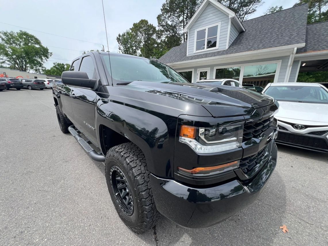 2018 Chevrolet Silverado 1500 Double Cab Custom Pickup 4D 6 1/2 ft