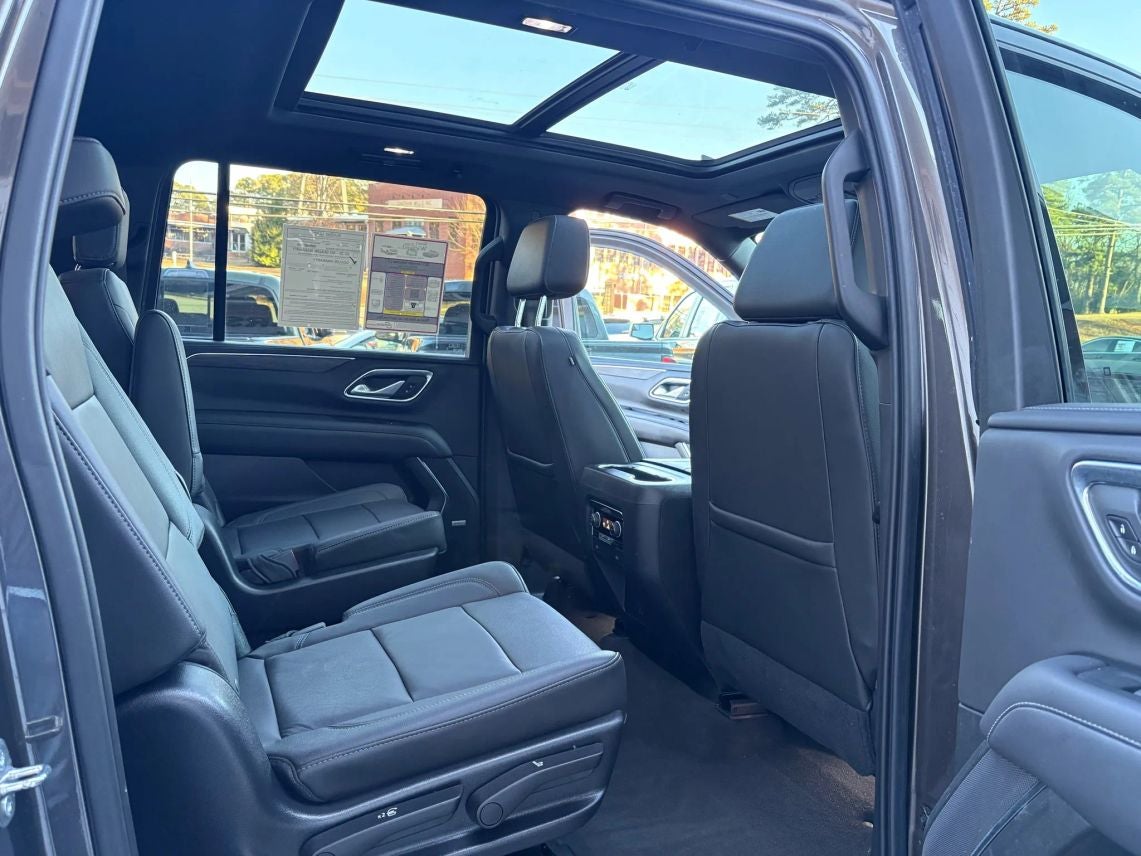 2021 Chevrolet Suburban LT Sport Utility 4D