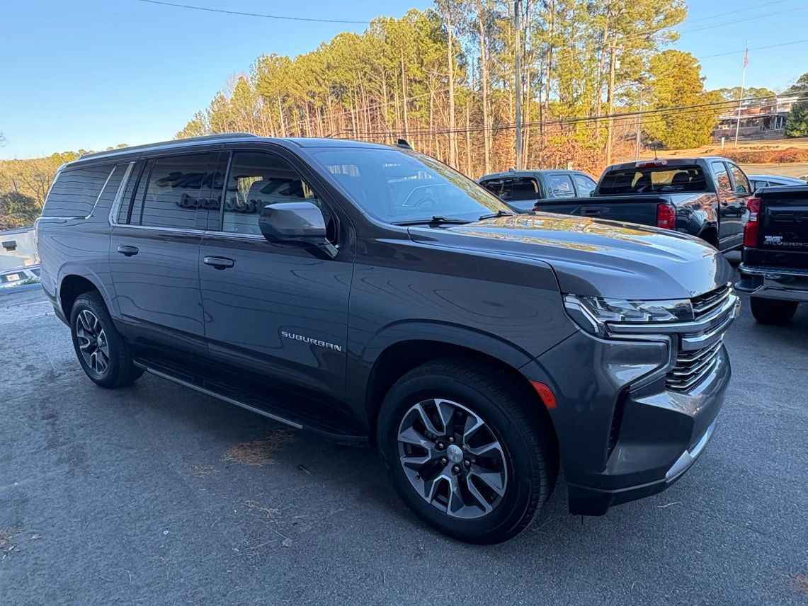 2021 Chevrolet Suburban LT Sport Utility 4D
