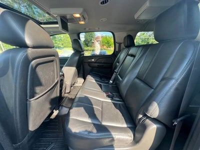 2012 Chevrolet Suburban 1500 LT Sport Utility 4D