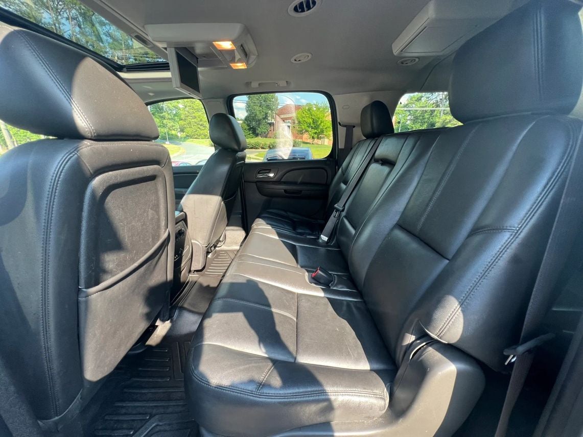 2012 Chevrolet Suburban 1500 LT Sport Utility 4D