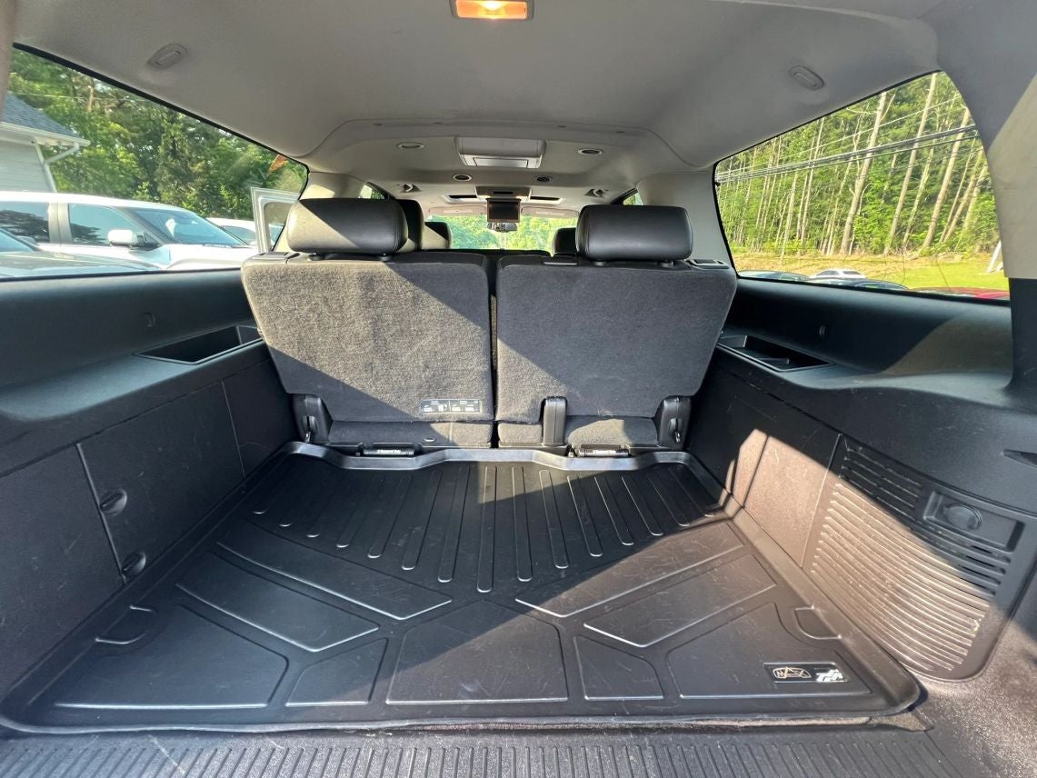 2012 Chevrolet Suburban 1500 LT Sport Utility 4D