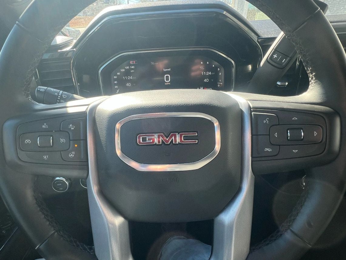 2024 GMC Sierra 1500 Crew Cab SLT Pickup 4D 5 3/4 ft